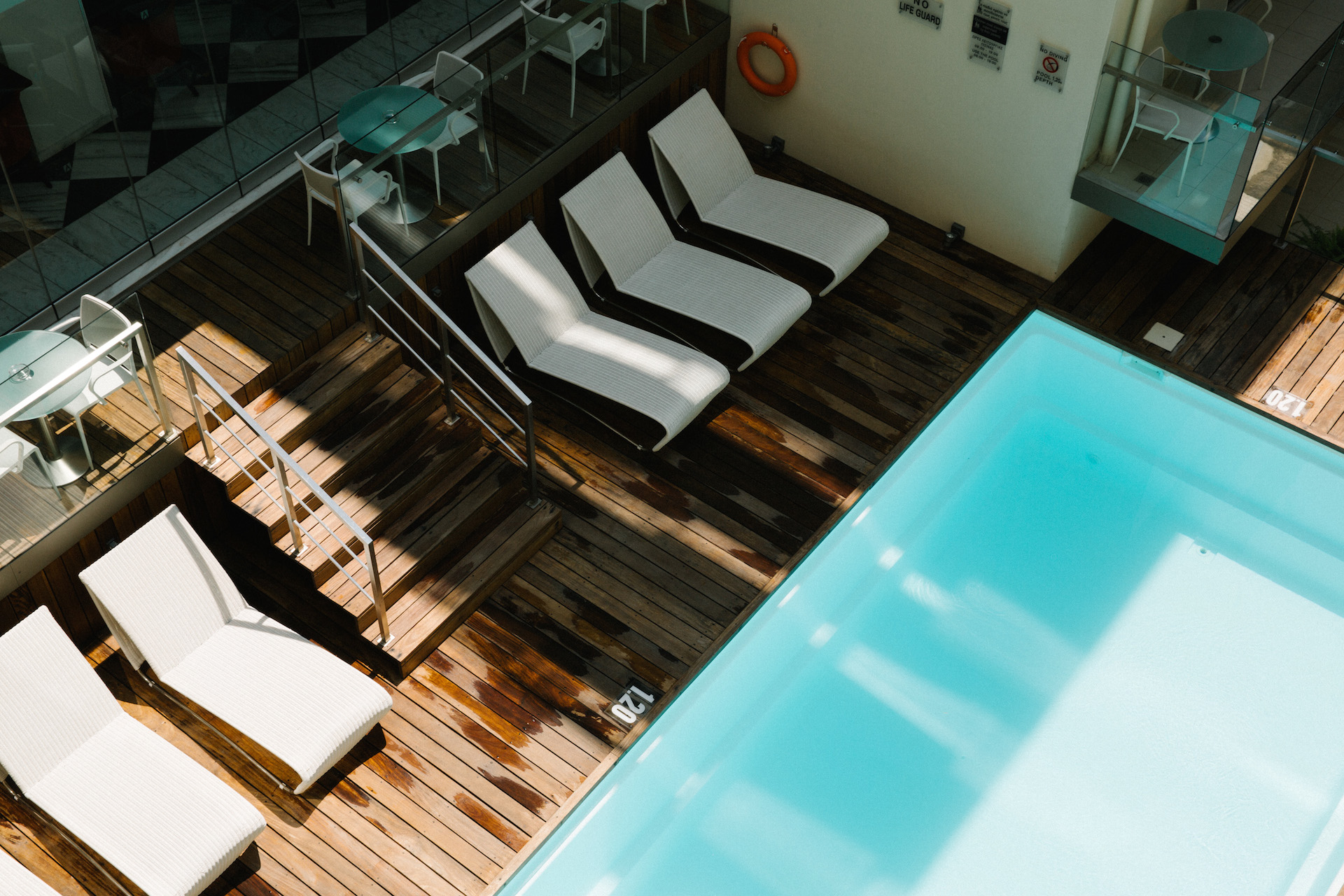 Swimming pools in Athens / Πισίνες στην Αθήνα