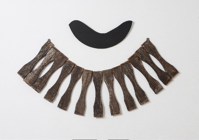 1. Το χαμόγελο της Τζιοκόντας. Ξύλο, μπρουτζόσυρμα, χρωμα, 2013