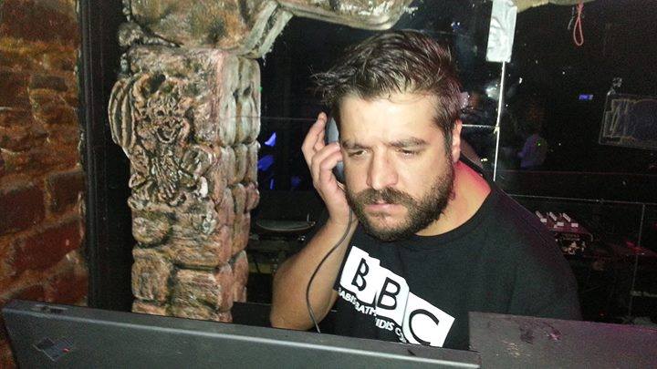 1960325_1466009086946900_357413572_n