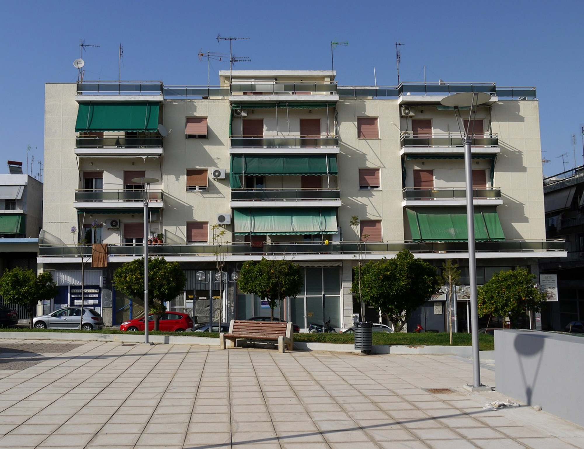 Εργολαβικό Μοντέρνο