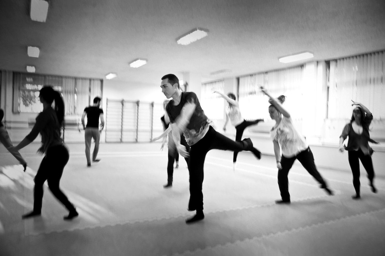 gp_bw_dance_005