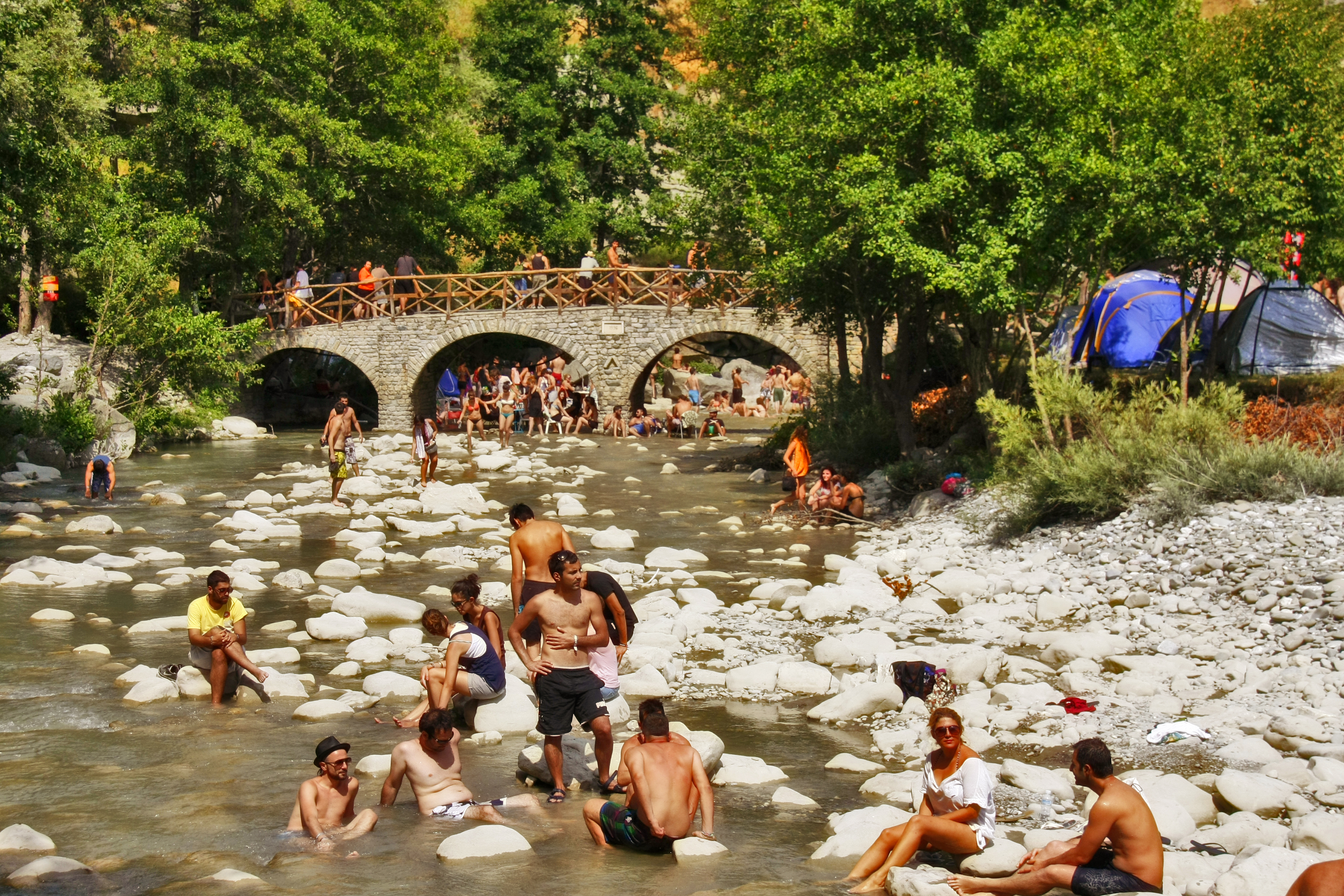 River Party by Loukas Ziaras 02