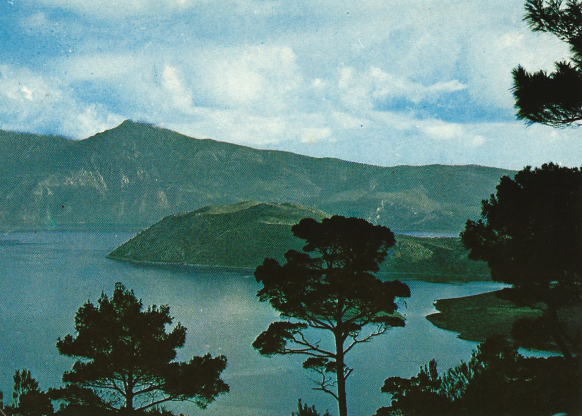 83_1_Mykali strait 90 Davaris