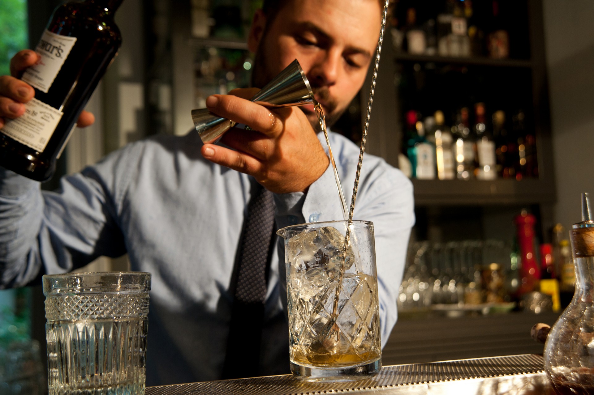 01. Dalliance _ Cocktail Beast (preparation)