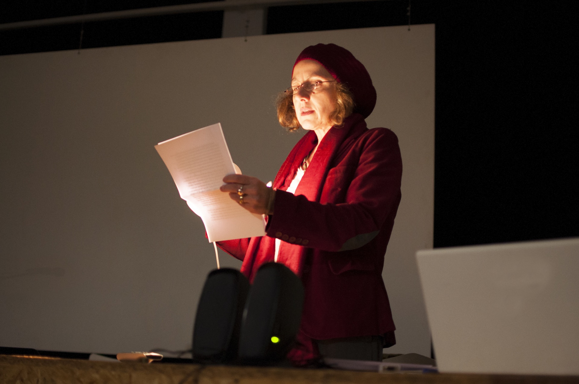 Οι αφηγήσεις συνεχίζονται