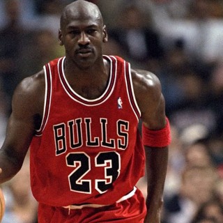 Στις 25 Ιανουαρίου του 1989 ο Michael Jordan φτάνει τους 10.000 πόντους στο NBA
