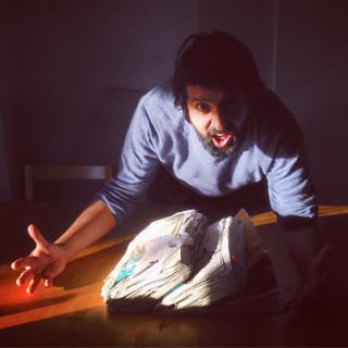 O Tάσος Παπαϊωάννου κάνει zine το Black Book of Blackness