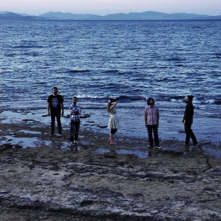 Οι Playground Theory θα ξαναζούσαν άνετα τη δεκαετία του '90, κλέβοντας όμως λίγη από την ψυχεδέλεια των 60s