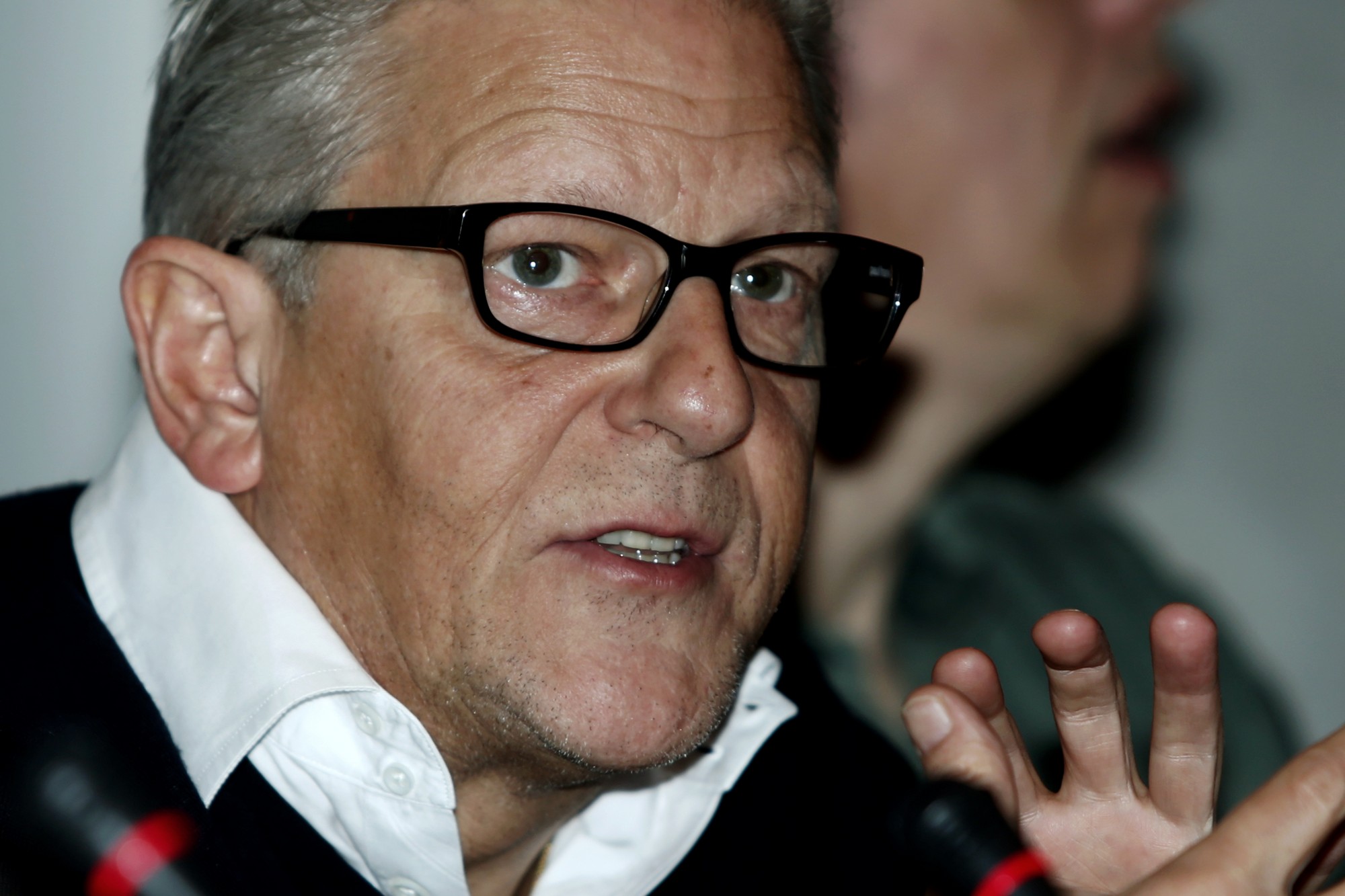 ÓõíÝíôåõîç ôýðïõ ôïõ íÝïõ êáëëéôå÷íéêïý äéåõèõíôÞ ôïõ Åëëçíéêïý ÖåóôéâÜë, Ãéáí Öáìðñ,óôï ìïõóåßï ôçò Áêñüðïëçò ,ôçí Ôñßôç 29 Ìáñôßïõ 2016