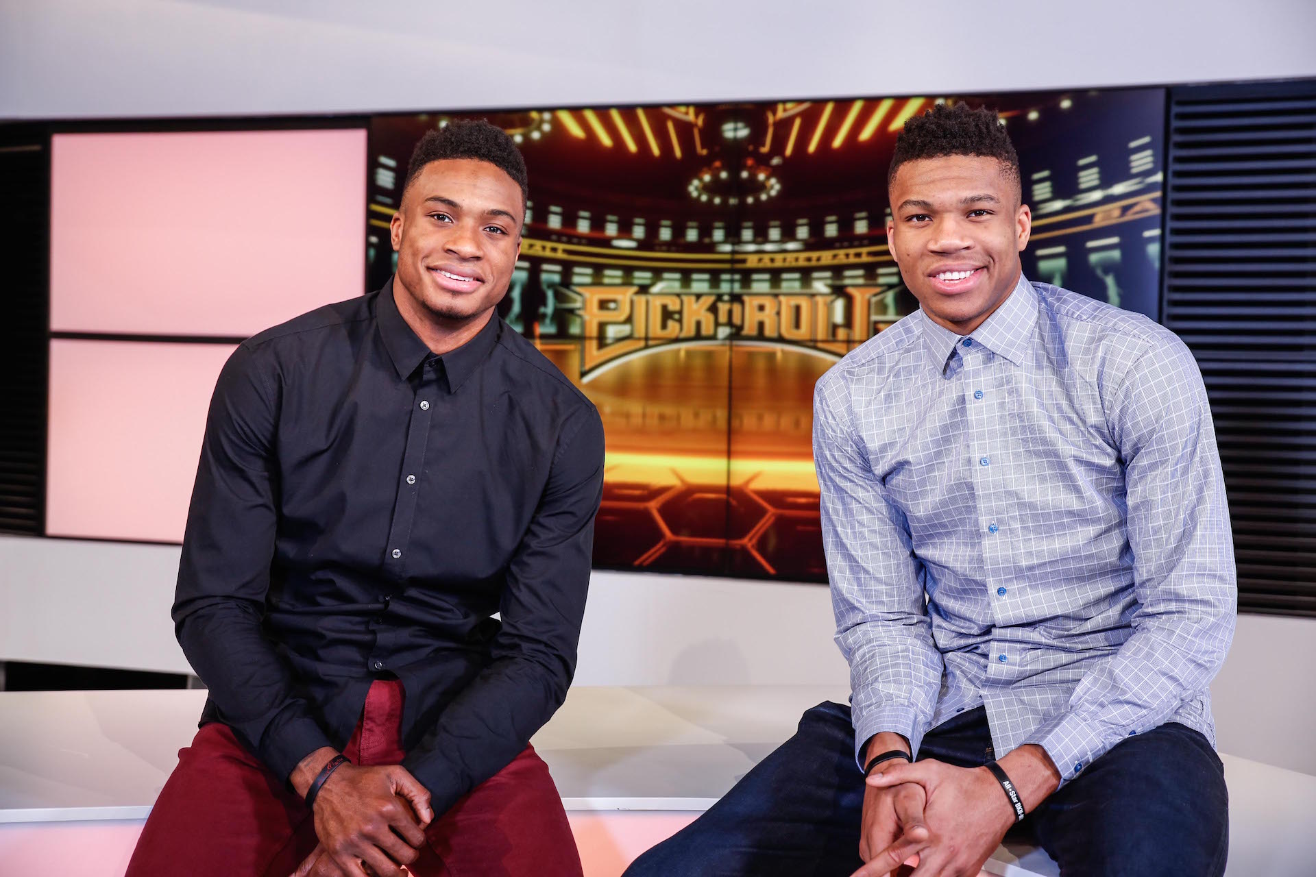 ANTETOKOUNBROS 6