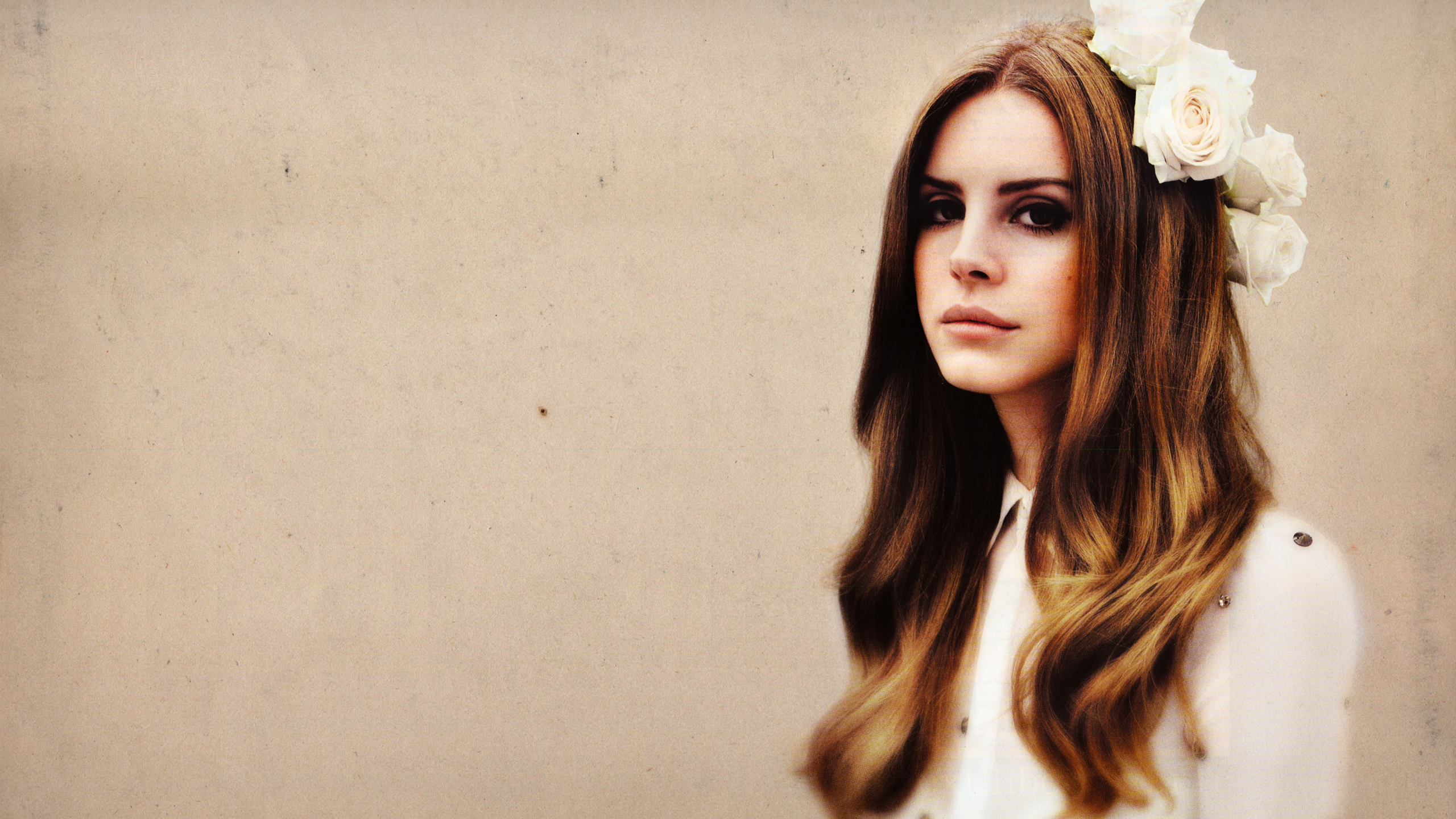 LanaWallpaper-lana-del-rey-31900671-2560-1440