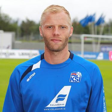 old no 11. eidur gudjohnsen