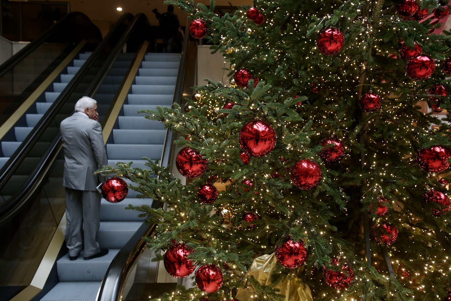 Έρχονται Χριστούγεννα, της Έλσης Σαράτση