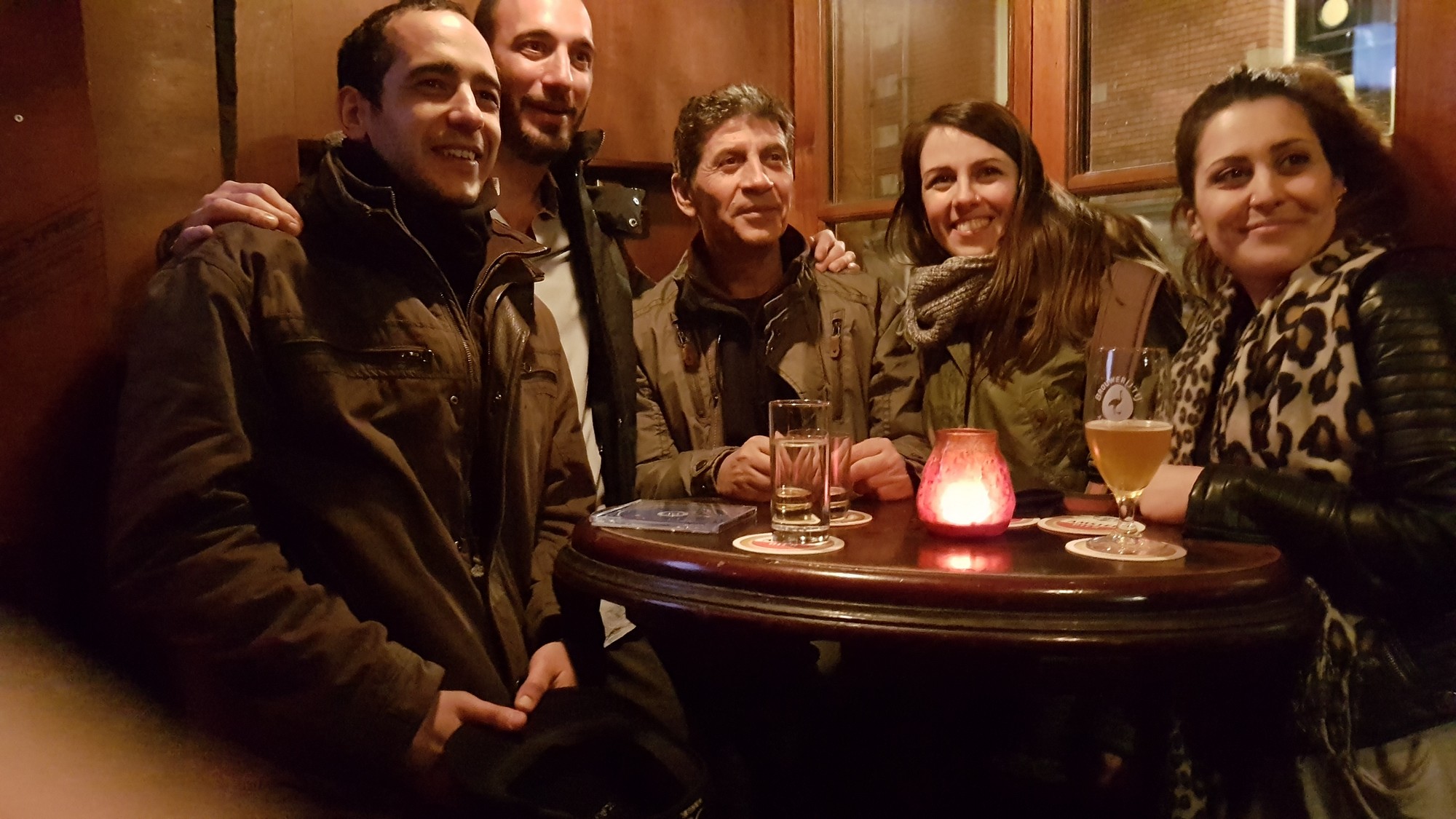 Δεν ξεφεύγεις  εύκολα από τους θαυμαστές. 