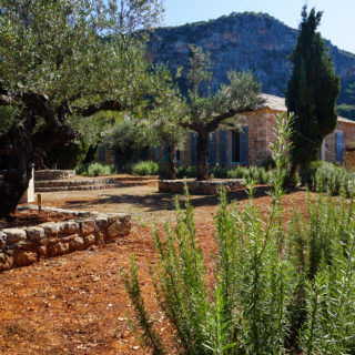 Θα μπορούσα να περάσω καραντίνα, όλη μου τη ζωή, στο σπίτι του Πάτρικ Λη Φέρμορ στην Καρδαμύλη