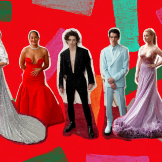 Καφενείο “Red Carpet”: Η μόνη ανταπόκριση από το δεύτερο πιο υπερφίαλο κόκκινο χαλί της χρονιάς που χρειάζεστε