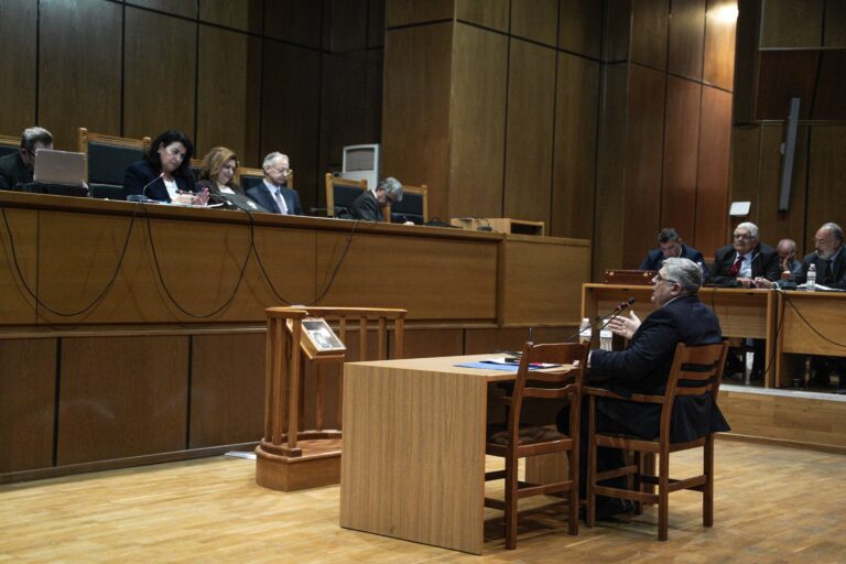 Δίκη της Χρυσής Αυγής: απολογία του αρχηγού της Χρυσής Αυγής Νίκου Μιχαλολιάκου