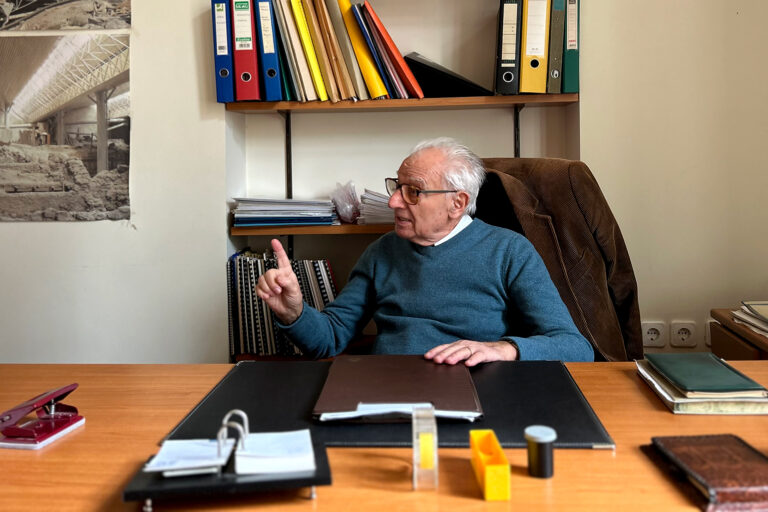 Χρίστος Ντούμας για Συλλογή Στερν