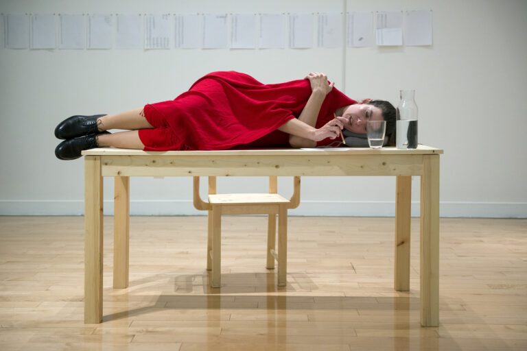 AS ONE, 2016 | Aνάθεση και διοργάνωση NEON + Marina Abramović Institute Βιργινία Μαστρογιαννάκη, Jargon, 2016 | Μουσείο Μπενάκη, Αθήνα | Φωτογραφία © Πάνος Κοκκινιάς