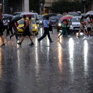 Κακοκαιρία Adel: Επικαιροποίηθηκε το έκτακτο δελτίο της ΕΜΥ