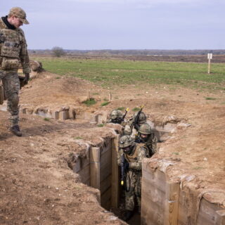 Ουκρανία: Τα ρωσικά στρατεύματα προελαύνουν σε όλα τα μέτωπα