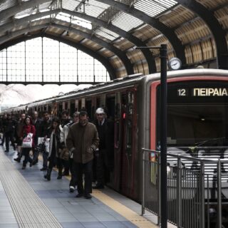 ΣΤΑΣΥ: Πρόστιμο στον ανάδοχο αναβάθμισης συρμών της Γραμμής 1