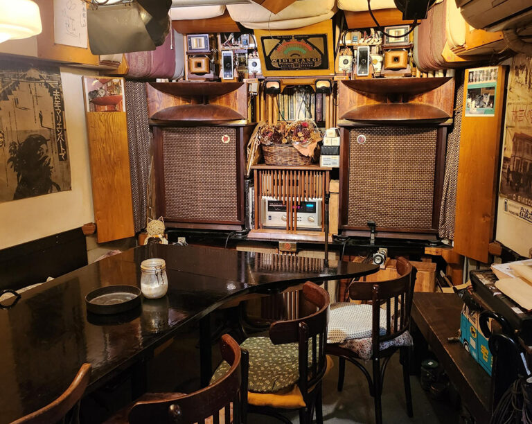 Eigakan, Nico Palermo