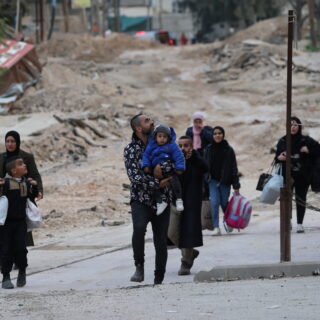 Δεκάδες χιλιάδες Παλαιστίνιοι εκτοπίζονται από τη Δυτική Όχθη