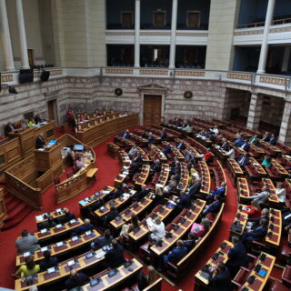 Μνημείο Άγνωστου Στρατιώτη: Ένσταση αντισυνταγματικότητας καταθέτει η αντιπολίτευση