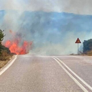 Πολύ υψηλός κίνδυνος πυρκαγιάς και σήμερα σε μεγάλο μέρος της χώρας