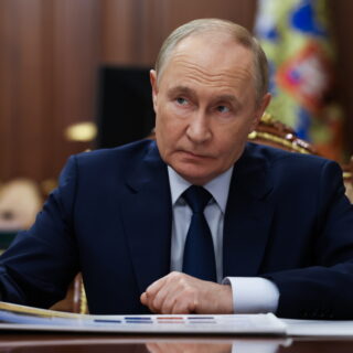 Ρωσία: Αύξηση του ΦΠΑ για τη στήριξη των στρατιωτικών δαπανών