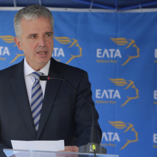 Η ΚΕΔΕ ζητά να ανακληθεί η απόφαση για το κλείσιμο καταστημάτων των ΕΛΤΑ