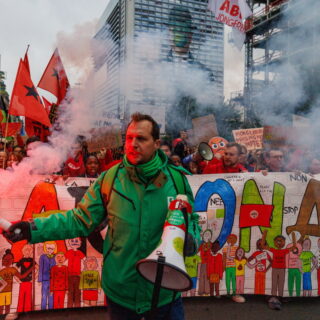 Βέλγιο: Συνδικάτα και πολίτες κινητοποιούνται κατά των μεταρρυθμίσεων για περικοπή δαπανών