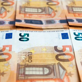 Προϋπολογισμός: Πρωτογενές πλεόνασμα 9,4 δισ. ευρώ στο εννιάμηνο