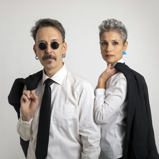 Αυτήν την Παρασκευή κάνει πρεμιέρα η μουσικο-θεατρική παράσταση «Ομπρέλα να πάρεις»