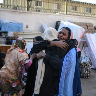 Σουδάν: Δεκάδες χιλιάδες άνθρωποι εγκαταλείπουν πόλεις και χωριά του Νταρφούρ