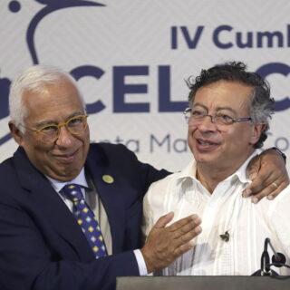 Λατινική Αμερική και ΕΕ καταδικάζουν τη «χρήση ισχύος» με φόντο τις επιθέσεις των ΗΠΑ στην Καραϊβική