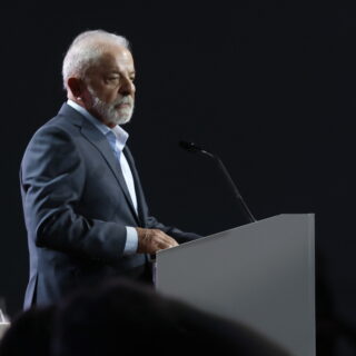 COP30: Λιγότεροι αντιπρόσωποι, περισσότερες εντάσεις για το μέλλον του πλανήτη