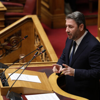 Ν. Ανδρουλάκης: Καλεί σε συνεννόηση τα κόμματα της δημοκρατικής αντιπολίτευσης για την αναθεώρηση του άρθρου 86