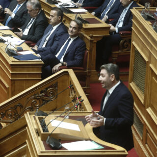 Επίκαιρη ερώτηση του Νίκου Ανδρουλάκη στη Βουλή: «Η κοινωνία έχει αγανακτήσει με το κόστος ζωής»