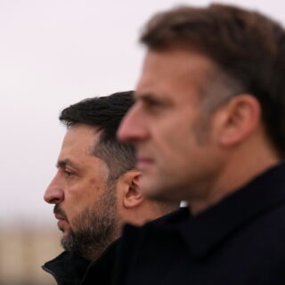 Συμφωνία Μακρόν-Ζελένσκι για πώληση 100 Rafale στην Ουκρανία