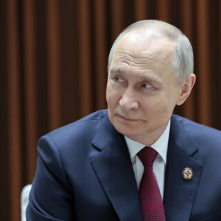 Η Ρωσία παρέλαβε το «επικαιροποιημένο ειρηνευτικό πλαίσιο» για τον τερματισμό του πολέμου στην Ουκρανία