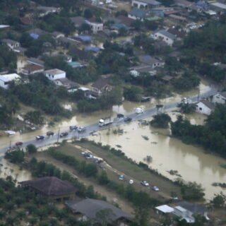 Περισσότεροι από 370 νεκροί σε Ταϊλάνδη, Ινδονησία και Σρι Λάνκα λόγω των πλημμυρών