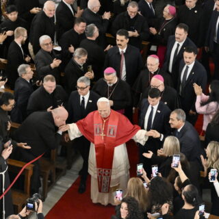 Τουρκία: Επίσκεψη Πάπα Λέοντα ΙΔ' στον Καθολικό Καθεδρικό Ναό Αγίου Πνεύματος στην Κωνσταντινούπολη