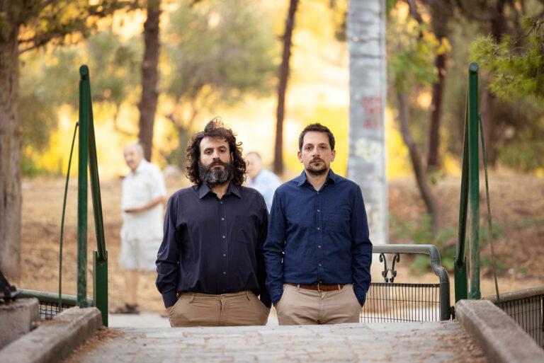 Διλήμματα με τάβλι, παϊδάκια και Madonna: Γιώργος Αλεβίζος vs. Μάριος Δημητρόπουλος