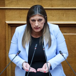 Ζωή Κωνσταντοπούλου: «Θάβουνε» τη δίκη για την υπεξαγωγή των βίντεο της εμπορικής αμαξοστοιχίας στα Τέμπη