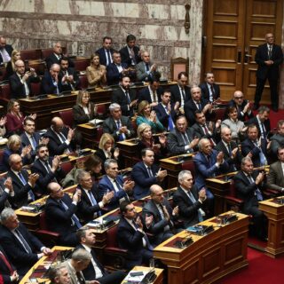 Βουλή: Συνεχίζεται η συζήτηση για νέο ΕΠΑ και μεταφορά ΟΠΕΚΕΠΕ στην ΑΑΔΕ
