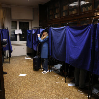 Εκλογές ΔΣΑ: Αναστασόπουλος και Κουτσόλαμπρος στον β’ γύρο