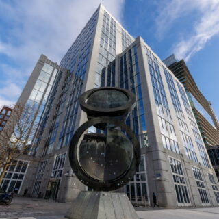 Η Ρωσία ζητάει αποζημίωση 230 δισ. δολαρίων από τη Euroclear