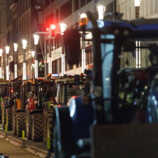 Τρακτέρ στους δρόμους των Βρυξελλών ενόψει της Συνόδου Κορυφής της ΕΕ